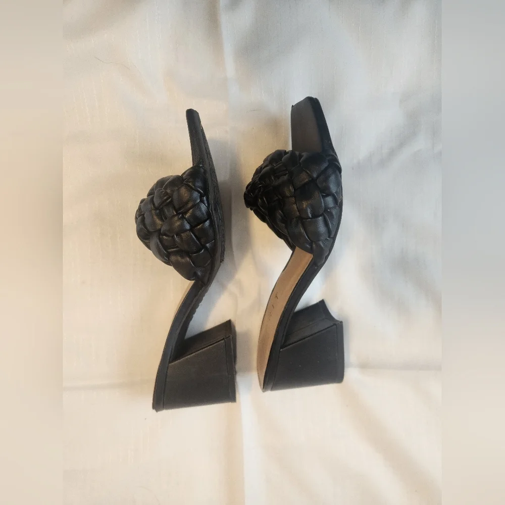 Esprit Sandals - Picture 7 of 11